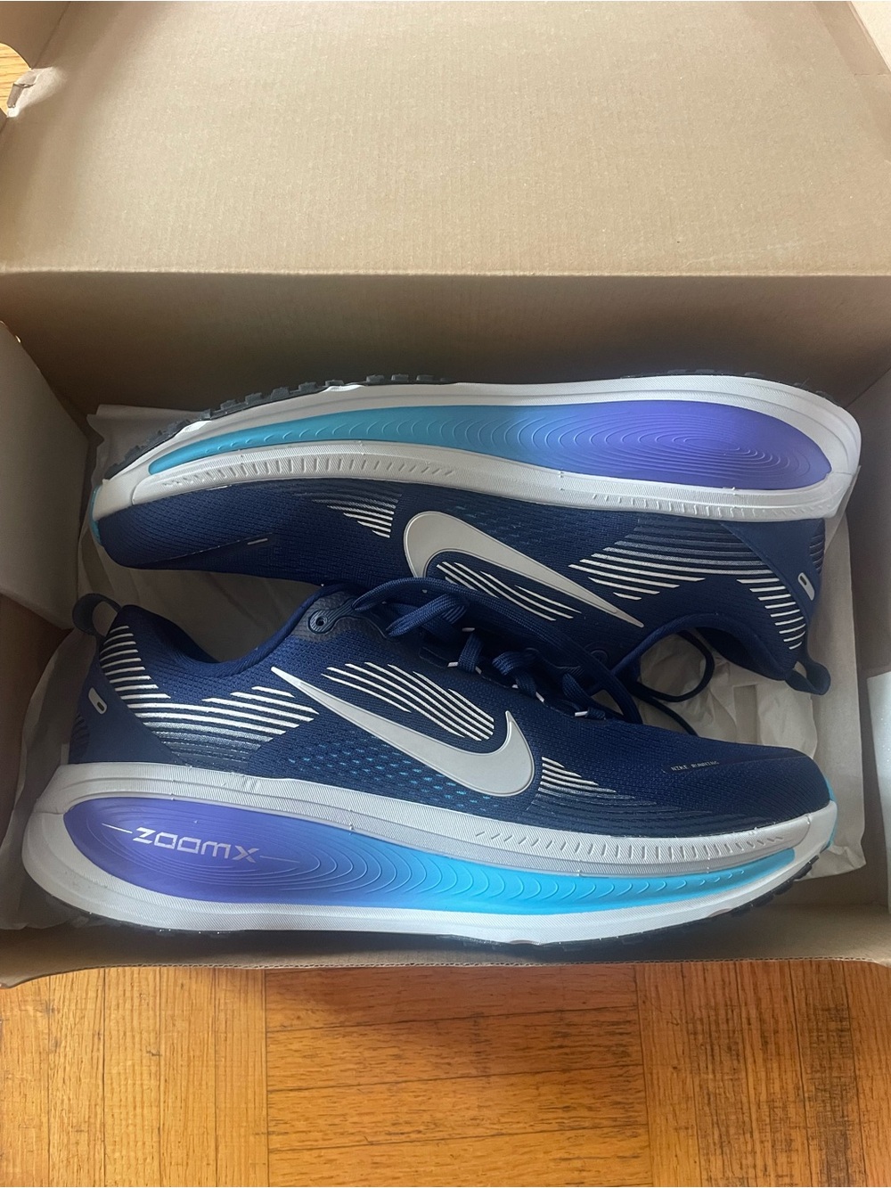 Nike Men’s Navy Blue and White ZoomX Sneakers with Teal Accent